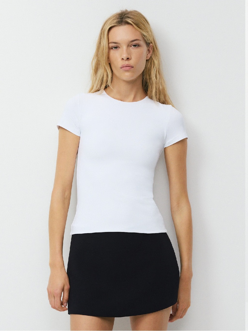Woman’s Artiria Contour Tshirt